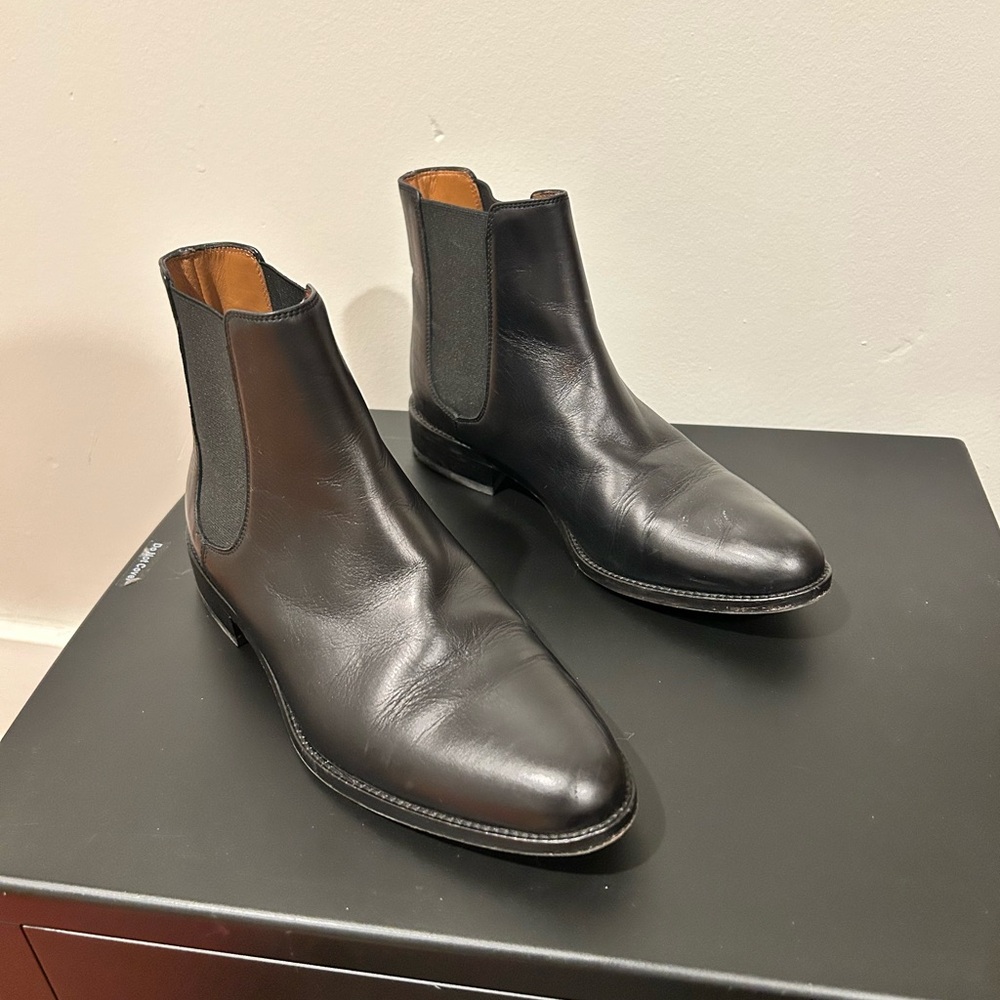 Aquatalia Black Leather Chelsea Boots Sz 6 Made in Italy Riding Classic